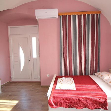 Studio Apartman Maro Senj  Dış mekan fotoğraf